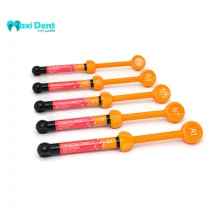 نمای نزدیک از سرنگ کامپوزیت Gradia Direct