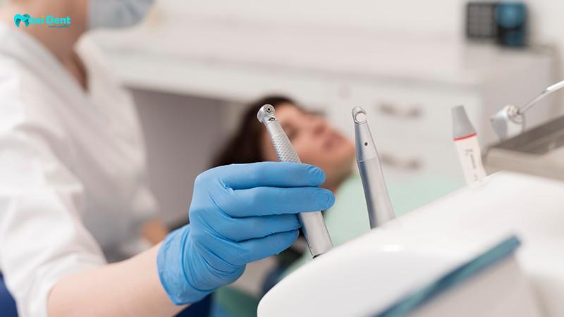 علت درد دست دندان پزشکان